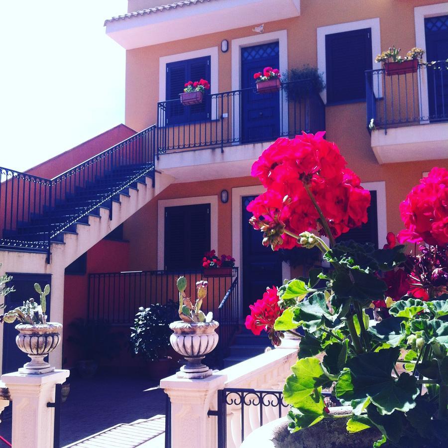 Adriana Casa Vacanze Mare Etna Sicilia Ачиреале Екстериор снимка